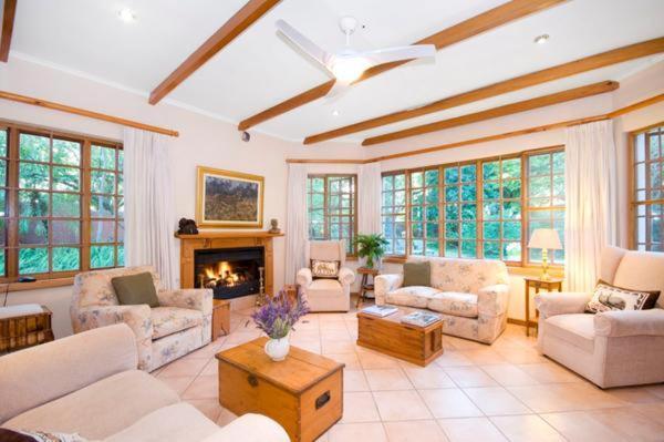 Lupus Den Country House B&B Sunland Exterior foto