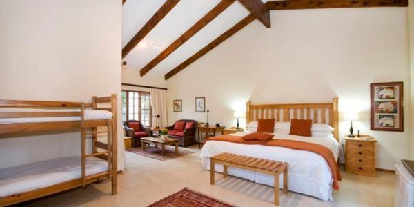 Lupus Den Country House B&B Sunland Exterior foto